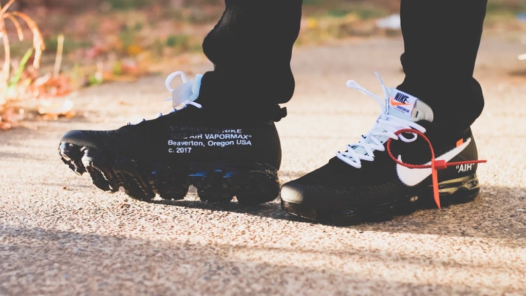 off white vapormax black