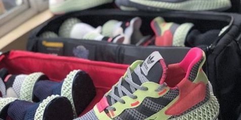 reselling sneakers 4d
