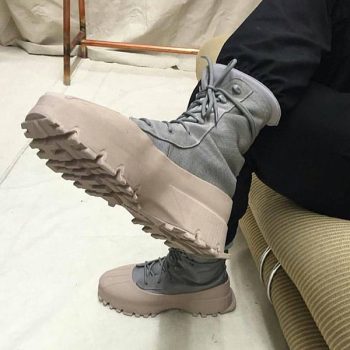 Yeezy 1050