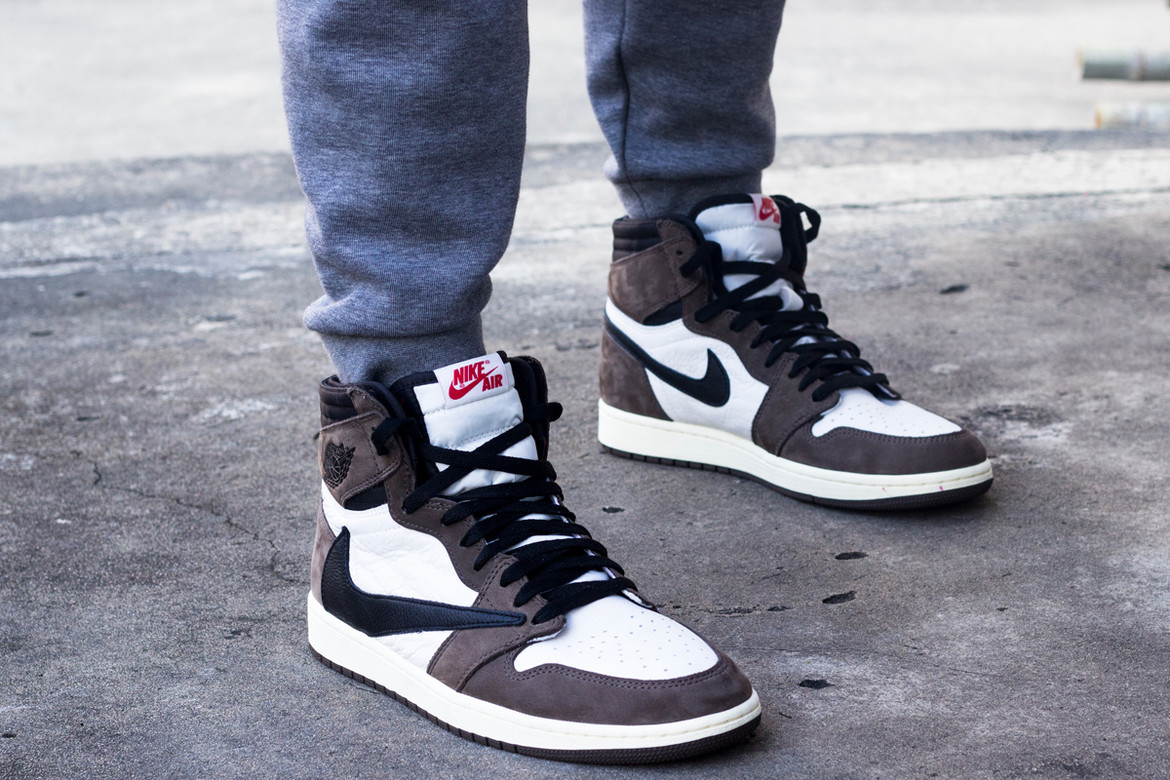 jordan 1 travis scott fit