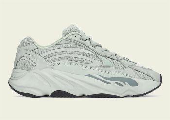 New Yeezy 700 Hospital Blue