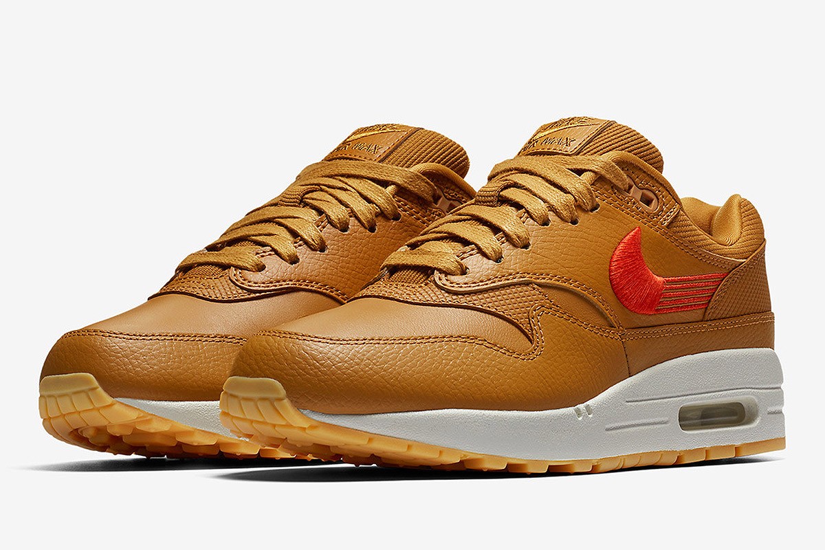 swoosh offline sneaker