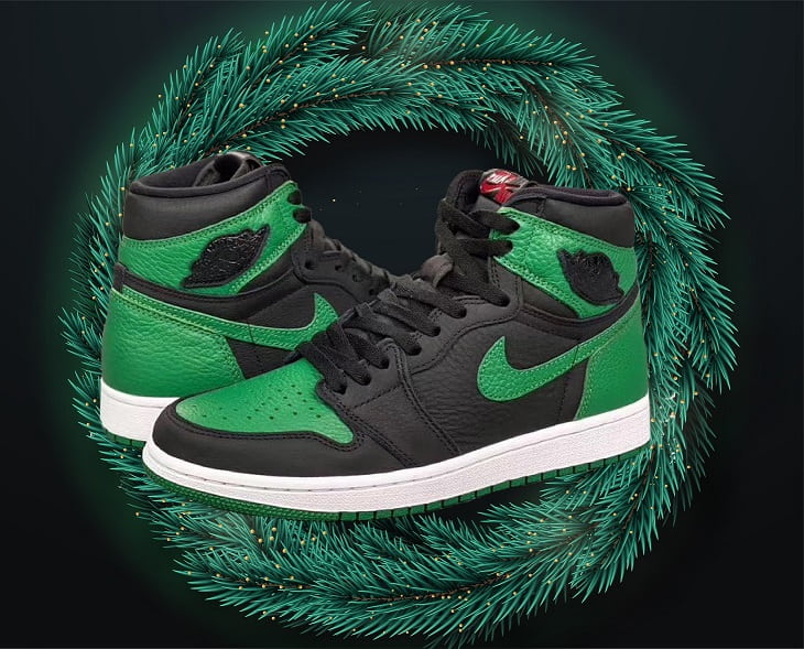 Jordan 1 Pine Green On Pine Leaves