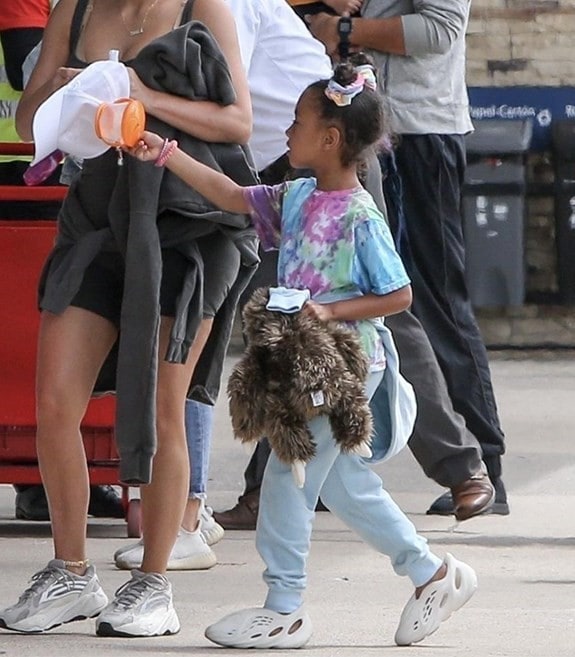 yeezy foam