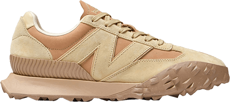 AURALEE New Balance xc72 camel NSB