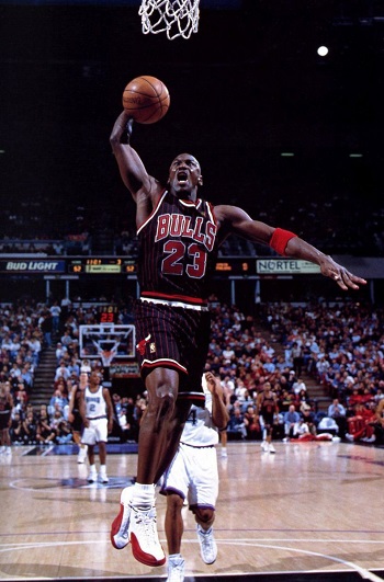 Michael Jordan AJ12 Cherry 1997 NSB