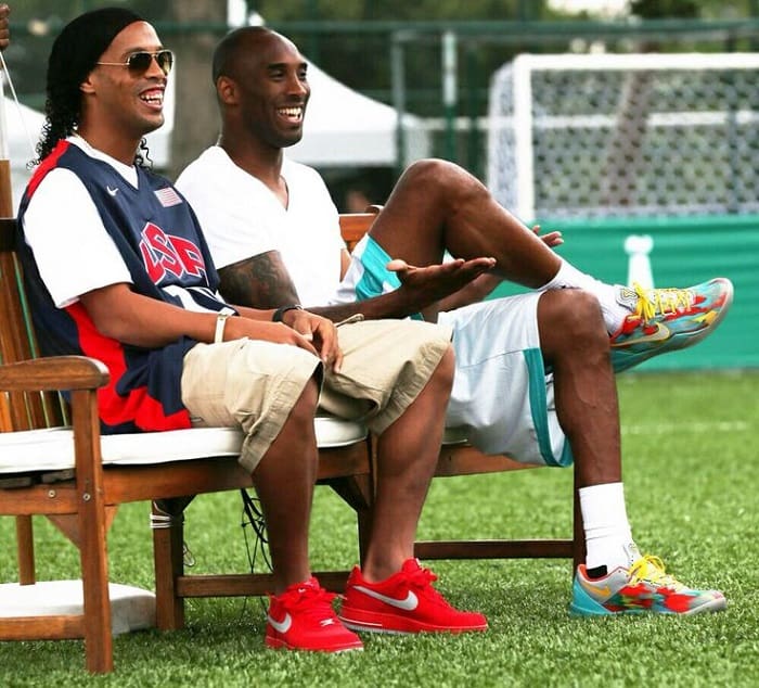 Kobe Bryant Ronaldinho 2013 NSB