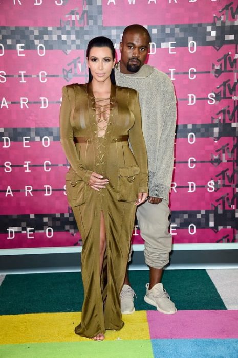 Kanye West Red carpet Sneakers NSB